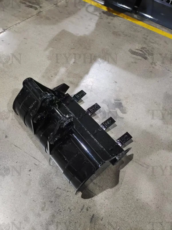 2-3.5-Ton-Mini-Excavator-Attachment-600mm5.webp