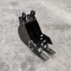 200mm-Narrow-Bucket4.jpg