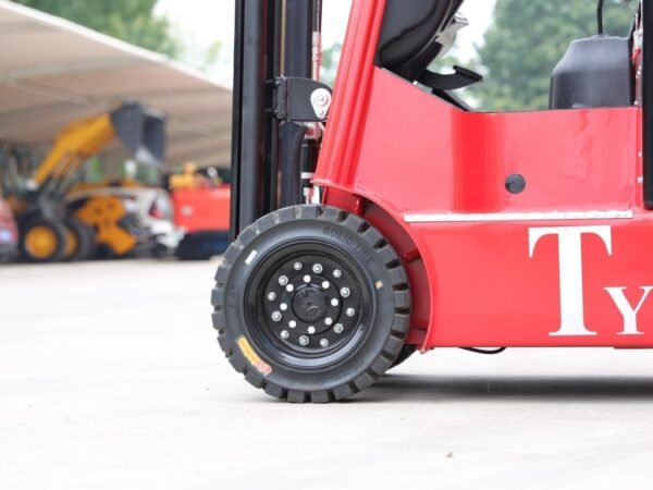 2024-TYPHON-2-Ton-Rated-Capacity-Electric-Forklift5-1.jpg