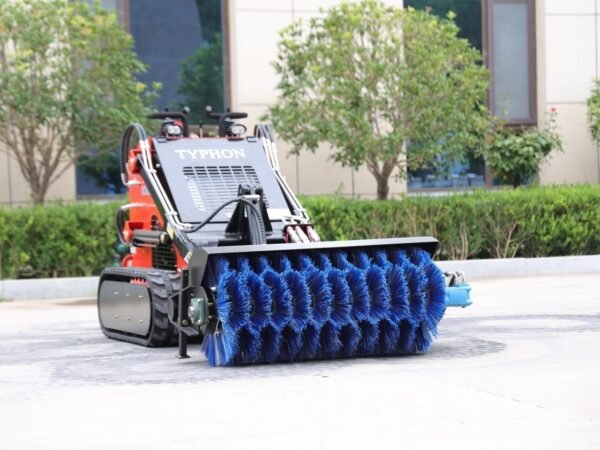 Skid-Steer-Loader-Sweeper-Attachment-USA3-1.jpg