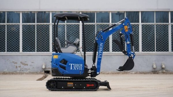 TERROR-XVII-Lux-Mini-Excavator10-1.jpg